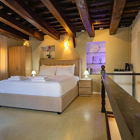 Ydragogeio Rooms Old Town Chania  Bagian luar foto