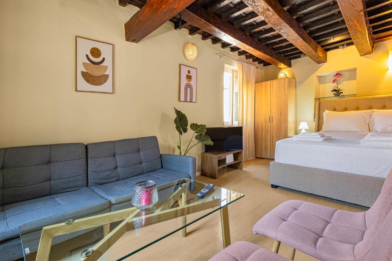 Ydragogeio Rooms Old Town Chania  Bagian luar foto