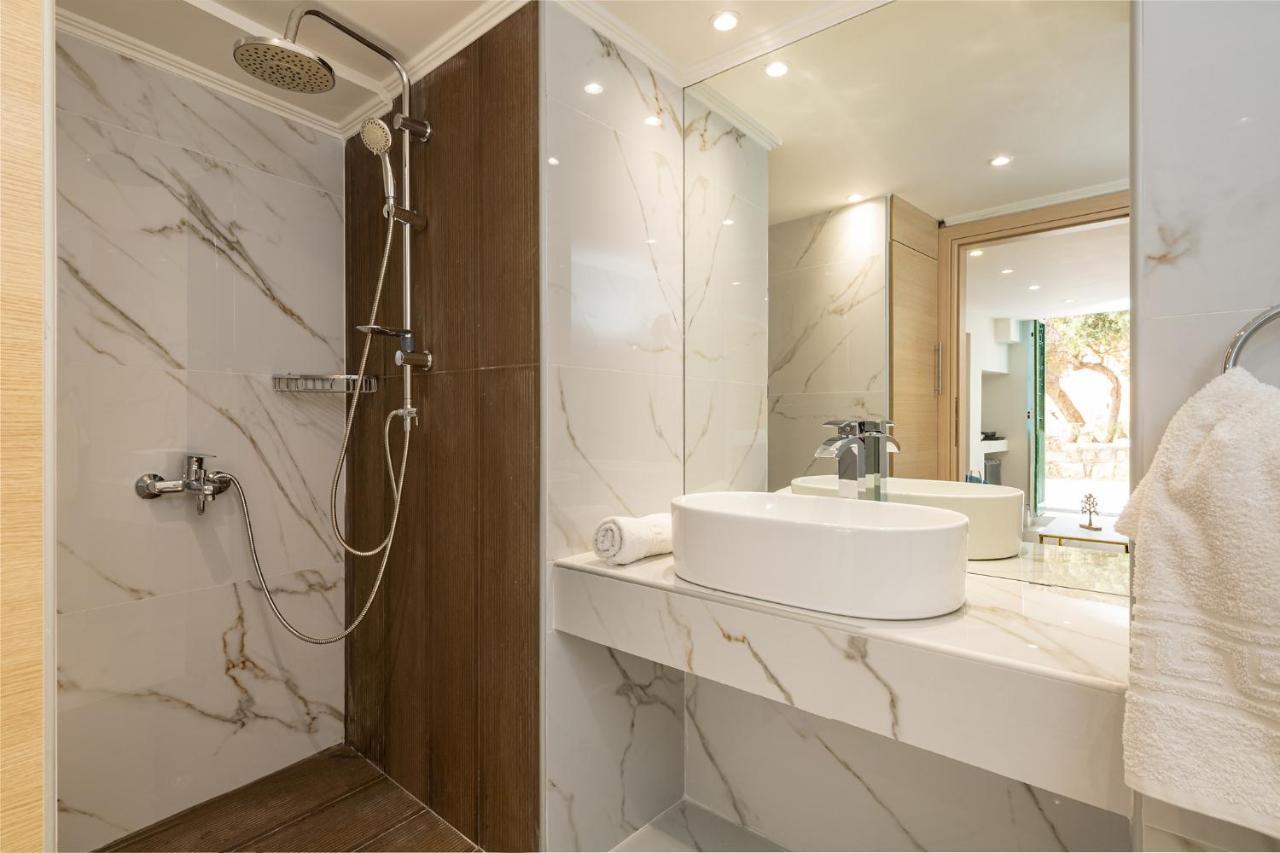 Ydragogeio Rooms Old Town Chania  Bagian luar foto